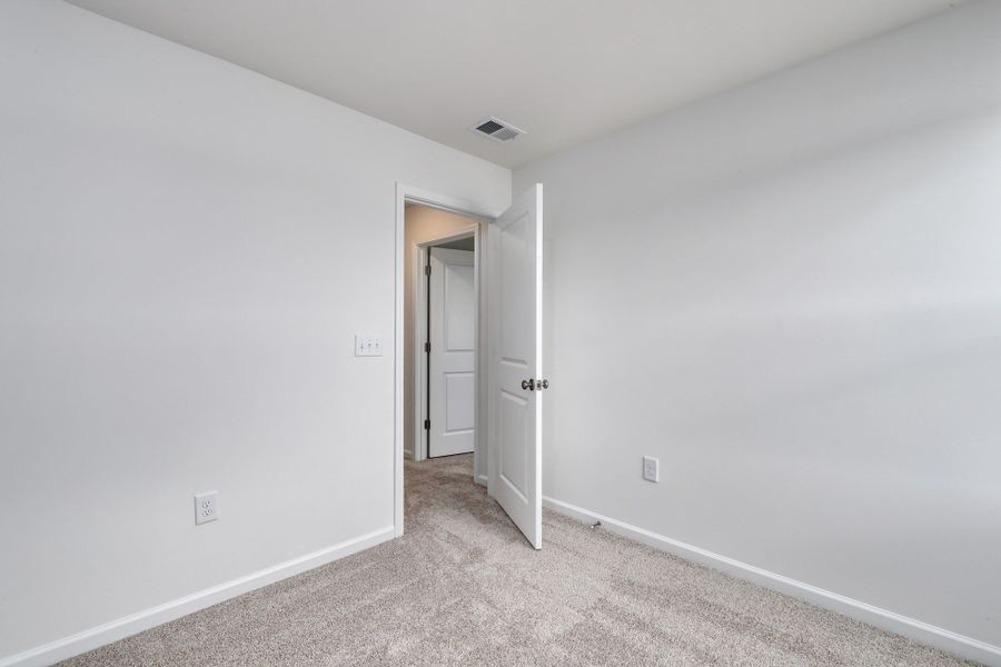 Spacious, unfurnished interior of a new home in Jordan Grove, Conway (Image 46).