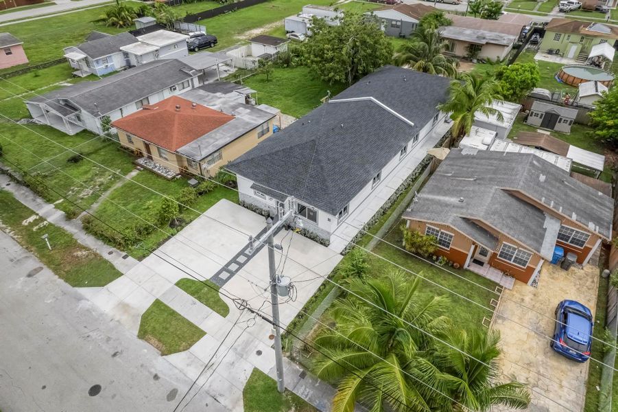 Image 26 of a home in .