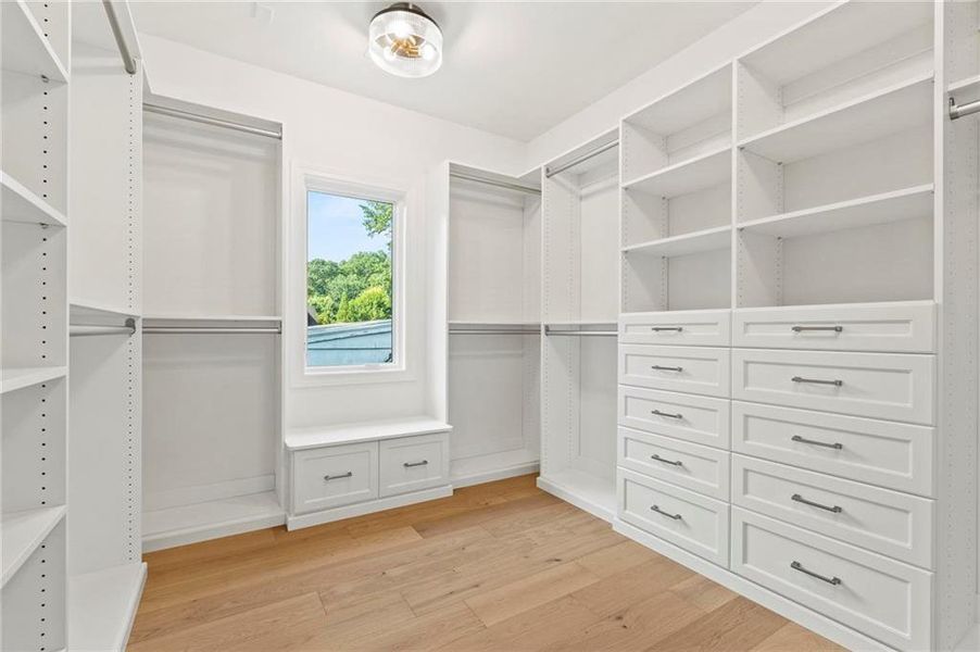 Furnished interior view inside a new home in , Atlanta (Image 34).
