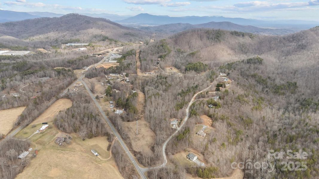 Natural landscape and outdoor views near  in Marion (Image 8).