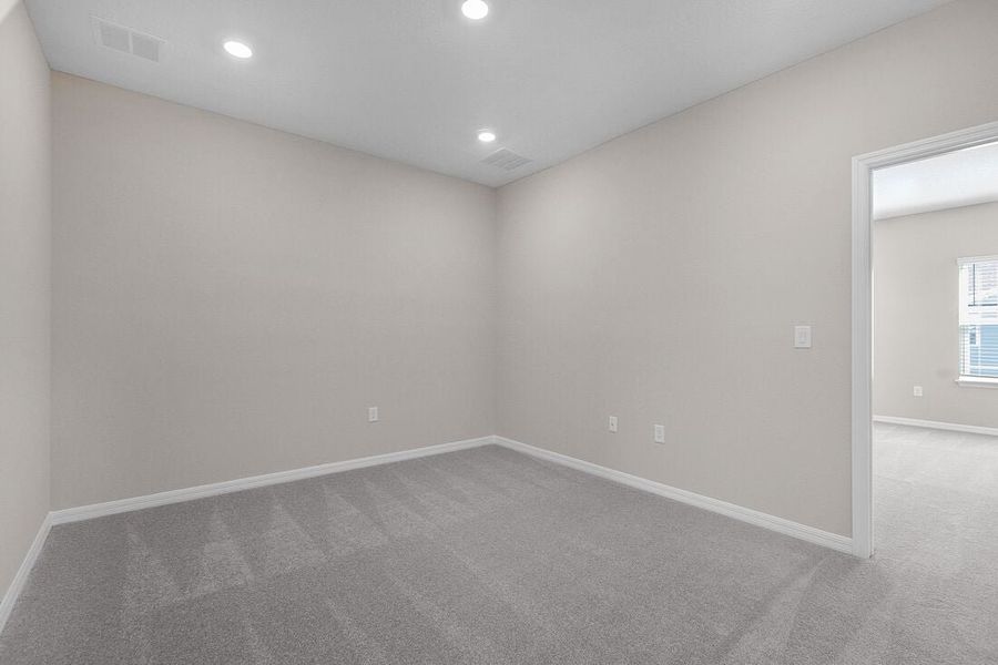 Spacious, unfurnished interior of a new home in Cherry Elm at SilverLeaf, St. Augustine (Image 23).