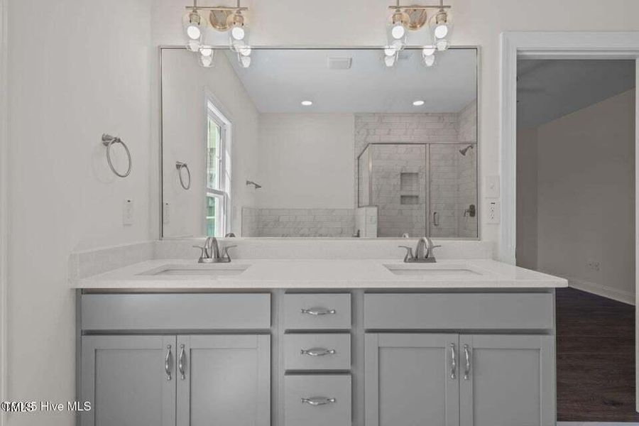 20250904143353903074000000-o