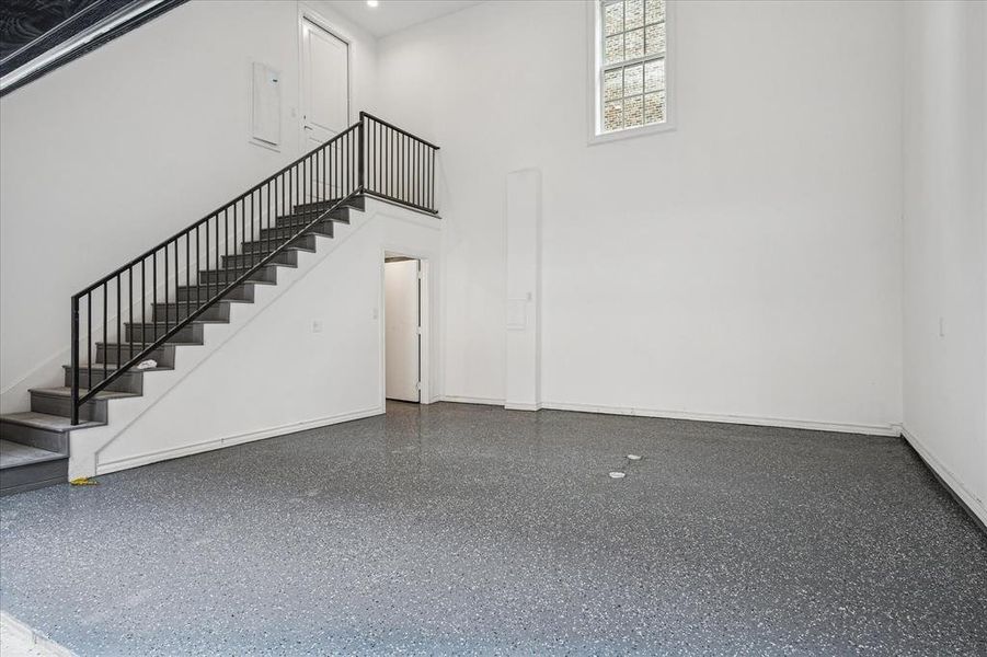 Spacious, unfurnished interior of a new home in , Addison (Image 15).