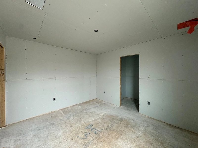 In-progress construction of a new home in Rolling Glen, Hutto, TX (Image 25).