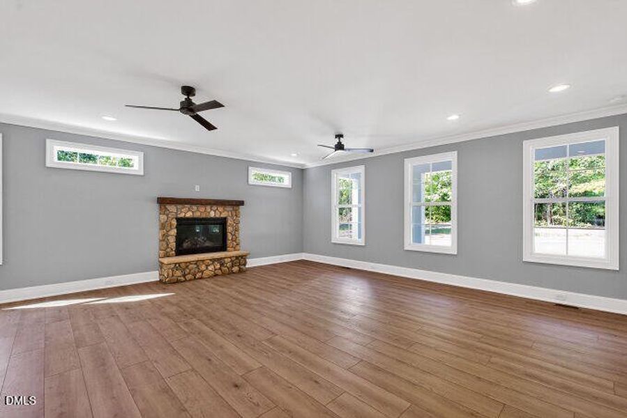 012-680x453-living-room