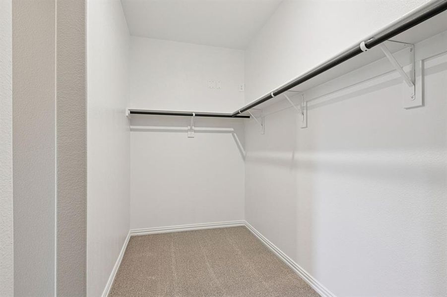 Photo is not of the actual home, but is an inspirational photo of builder’s model home and may depict options, furnishings, and/or decorator features that are not included.