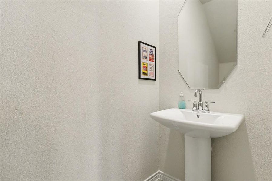 Image 29 of a home in .