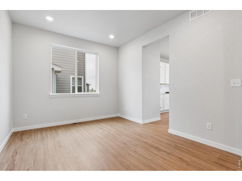 Spacious, unfurnished interior of a new home in Prairie Song, Windsor (Image 26).