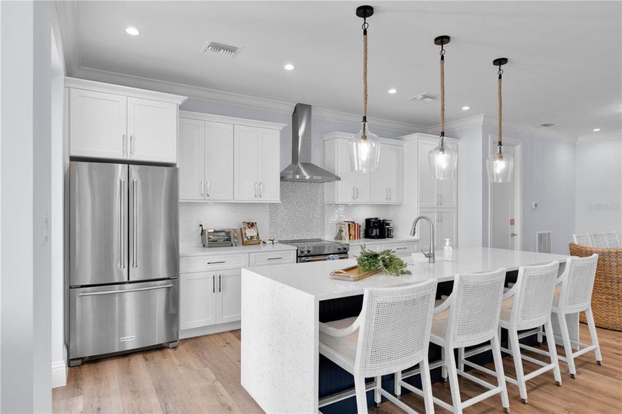 Furnished interior view inside a new home in , Marathon (Image 39).