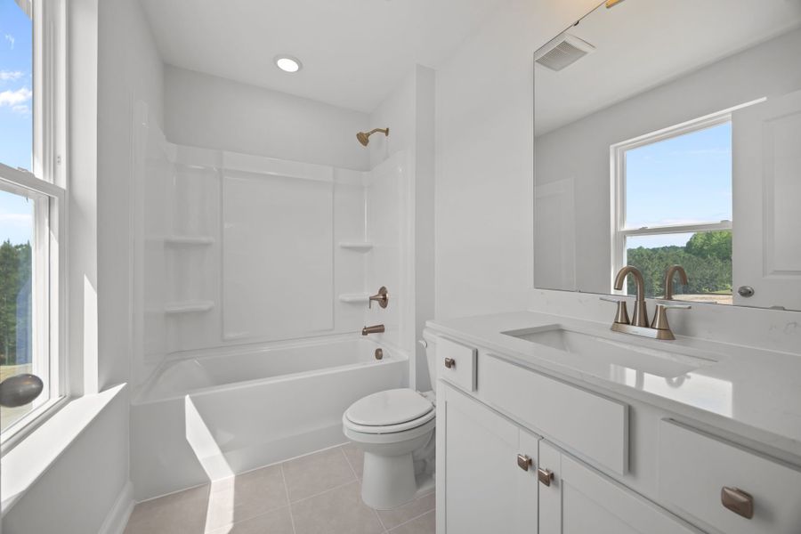 Representative furnished interior of a home built from the The Ashport B by Davidson Homes LLC in Saddle Creek Ranch, Cibolo (Image 11).