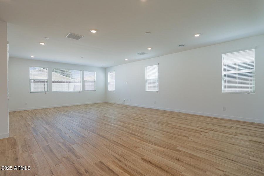 Tri Pointe Terraza 92 - Great Room and D Tri Pointe Terraza 92 - Great Room and D