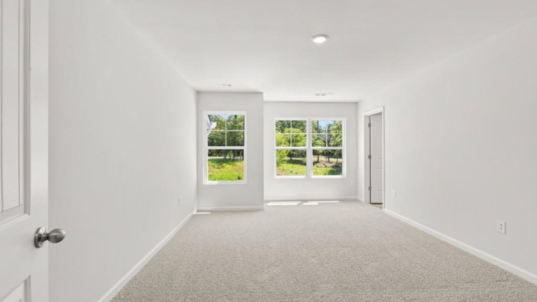 Spacious, unfurnished interior of a new home in Falcon Landing, Gainesville (Image 14). Spacious, unfurnished interior of a new home in Falcon Landing, Gainesville (Image 14).