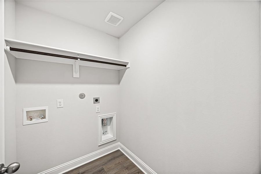 Spacious, unfurnished interior of a new home in Stonebrooke, Conroe (Image 15).