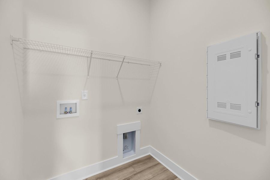 Spacious, unfurnished interior of a new home in Nexton – Midtown – The Garden Collection, Summerville (Image 17).