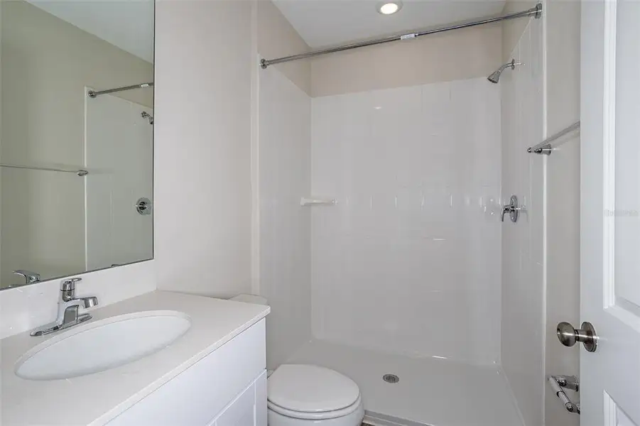 Image 18 of a home in Pasadena Ridge. Image 18 of a home in Pasadena Ridge.