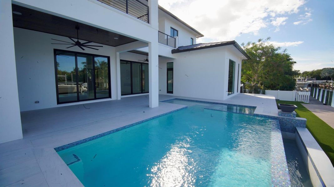Exterior details and patio area of a home in , Palm Beach Gardens (Image 34).