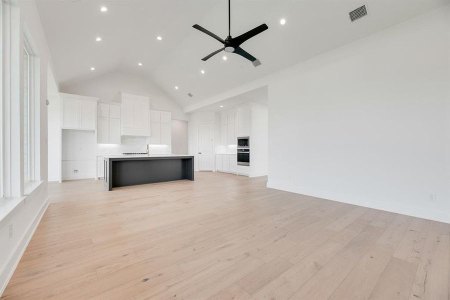 Image 35 of a home in Hillside Village.