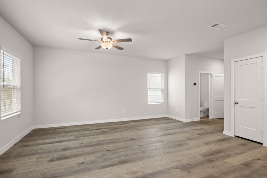 Spacious, unfurnished interior of a new home in Maple Heights, Porter (Image 6). Spacious, unfurnished interior of a new home in Maple Heights, Porter (Image 6).