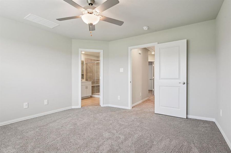 Spacious, unfurnished interior of a new home in Ashford Park - Cottage Series, Corinth (Image 20).