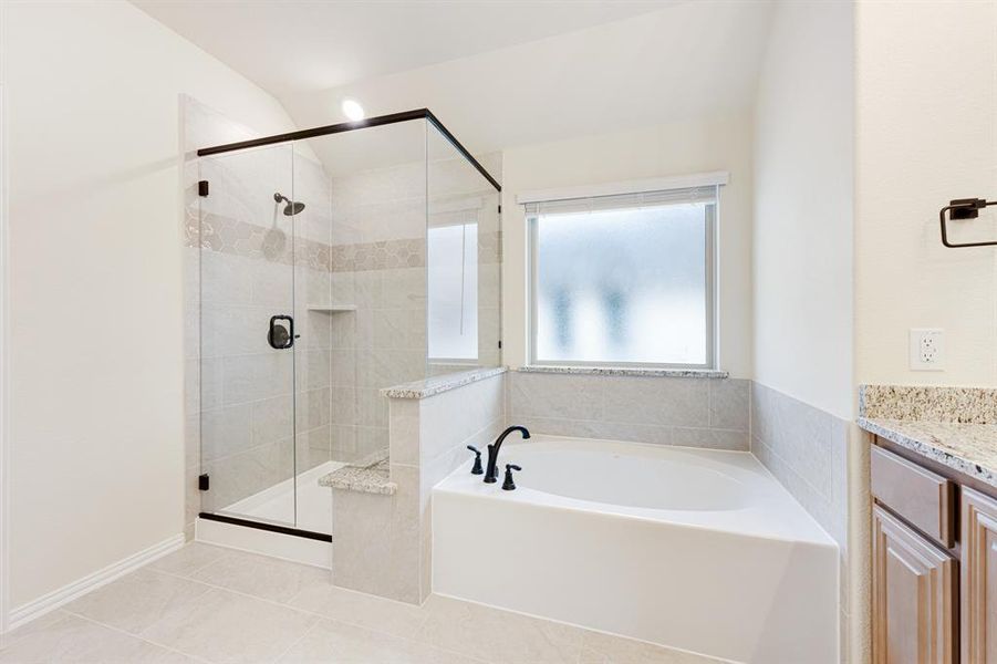 Furnished interior view inside a new home in Star Ranch, Godley (Image 10).