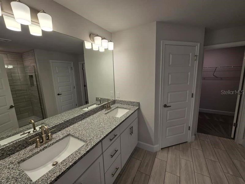 Furnished interior view inside a new home in Port Charlotte, Port Charlotte (Image 4).