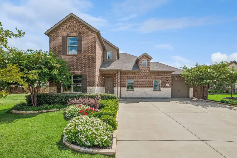 Front Exterior Front Exterior