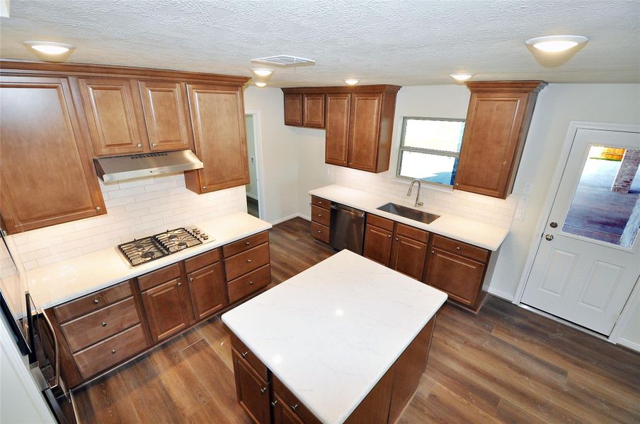 Furnished interior view inside a new home in , League City (Image 8).