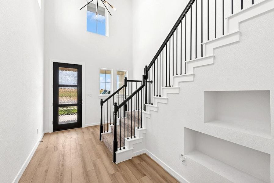 Spacious, unfurnished interior of a new home in University Heights, Round Rock (Image 32).