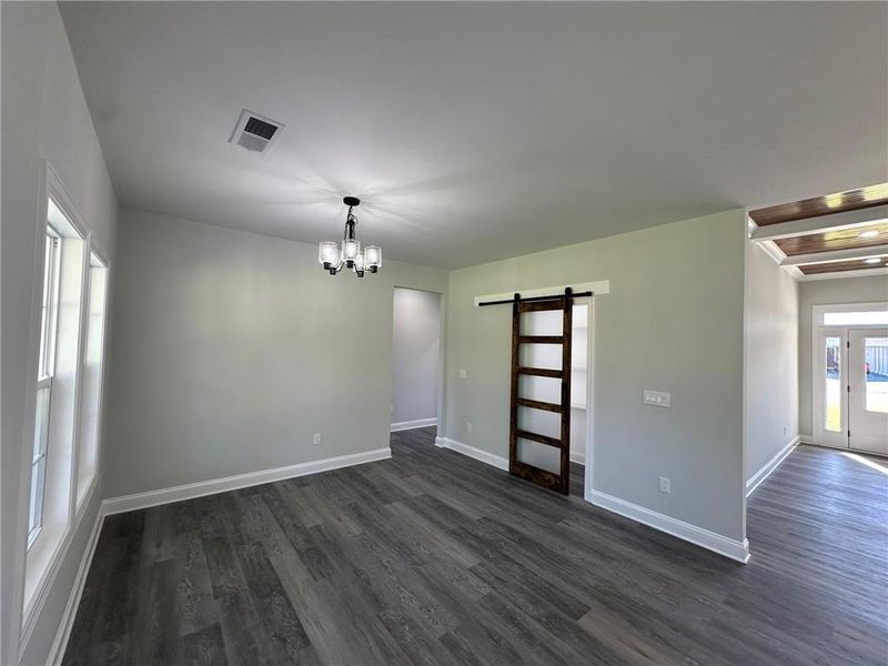 Spacious, unfurnished interior of a new home in , Augusta (Image 29).