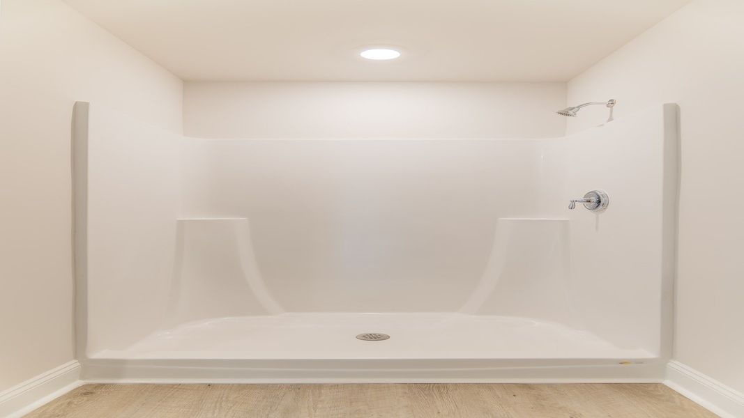 Representative unfurnished interior of a home built from the The Lakeside by D.R. Horton in The Hammocks, Crawfordville (Image 17).