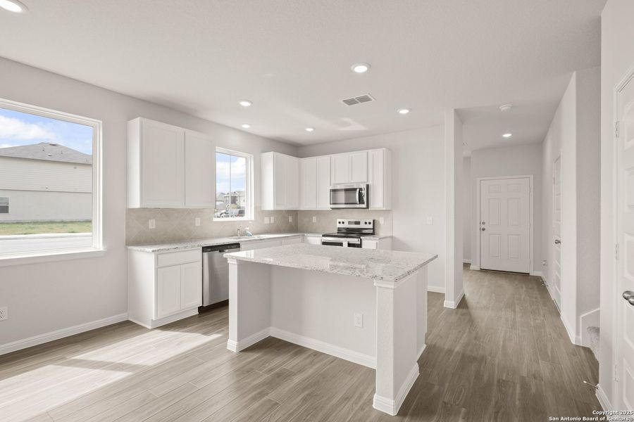 Furnished interior view inside a new home in Cinco Lakes, San Antonio (Image 5). Furnished interior view inside a new home in Cinco Lakes, San Antonio (Image 5).