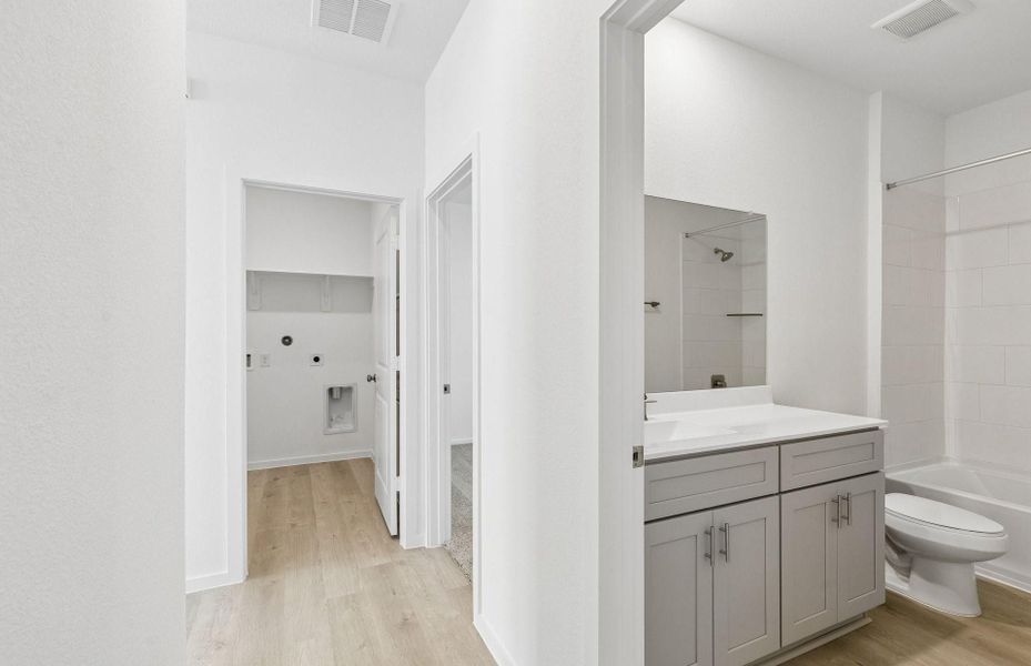 Furnished interior view inside a new home in Stokesbury, Waller (Image 12).