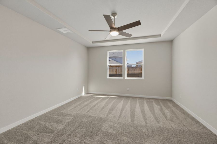 Spacious, unfurnished interior of a new home in Highland Ridge, New Braunfels (Image 15).
