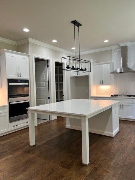Furnished interior view inside a new home in , Atlanta (Image 8).
