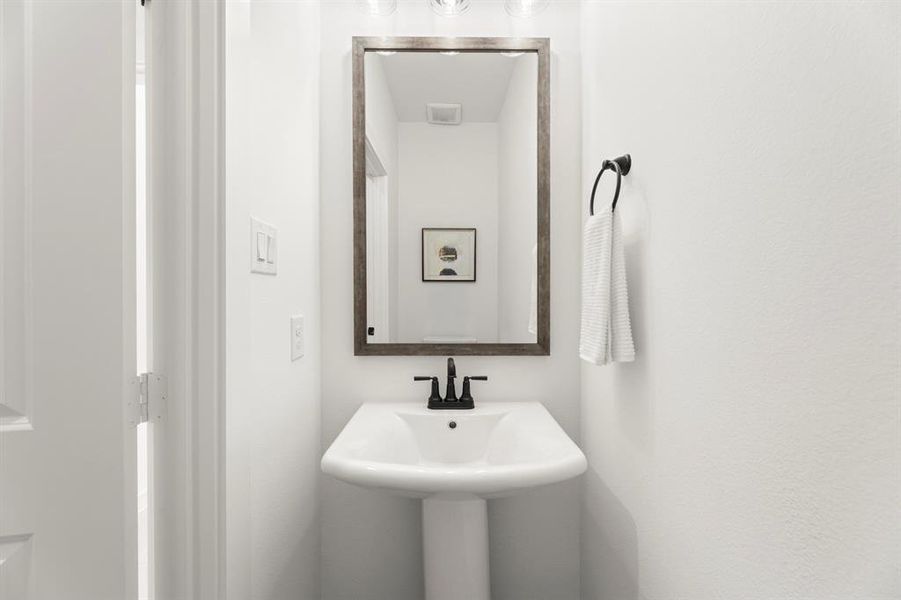 21. 2835 Concord - Powder