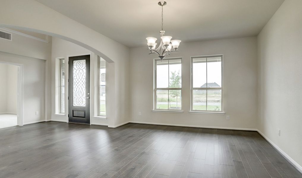 Elegant dining room