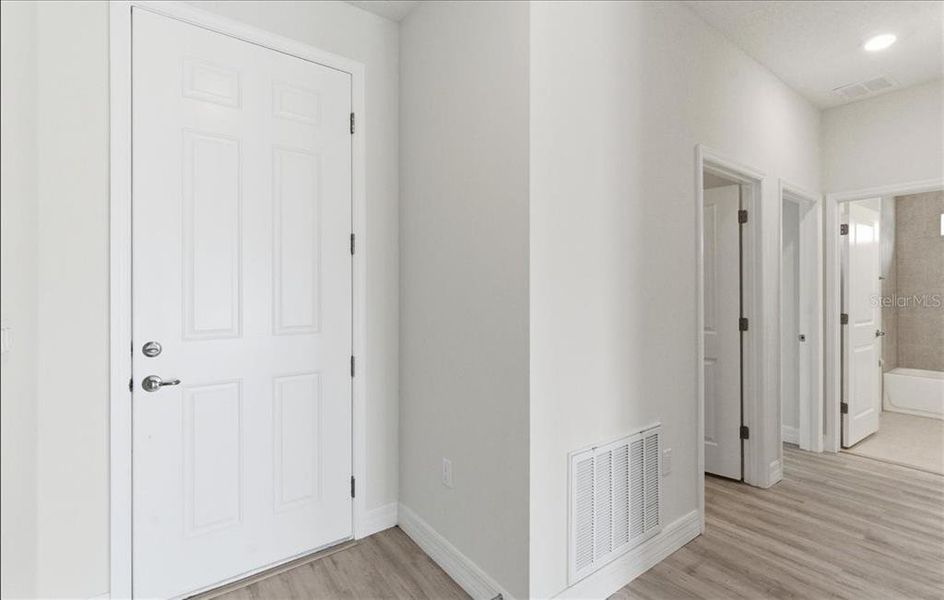 Spacious, unfurnished interior of a new home in , North Port (Image 45).