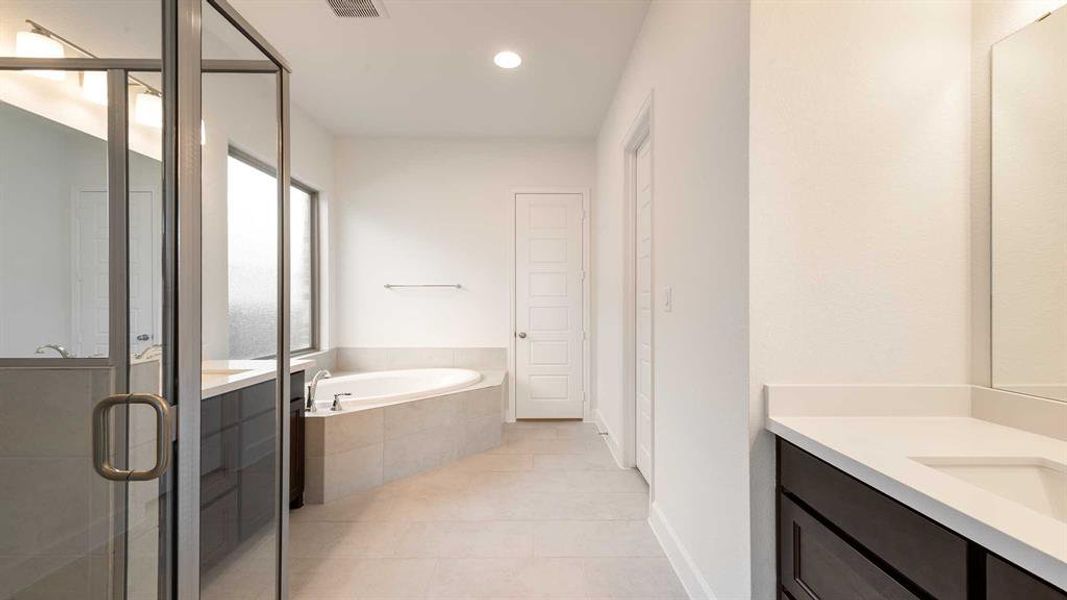 Image 29 of a home in Trinity Falls 45'. Image 29 of a home in Trinity Falls 45'.