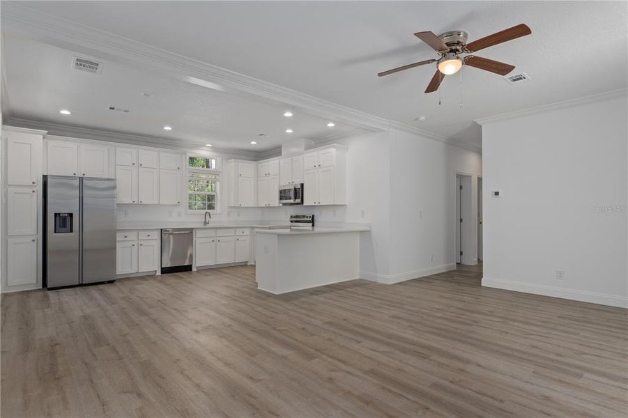 Spacious, unfurnished interior of a new home in , Weeki Wachee (Image 35). Spacious, unfurnished interior of a new home in , Weeki Wachee (Image 35).