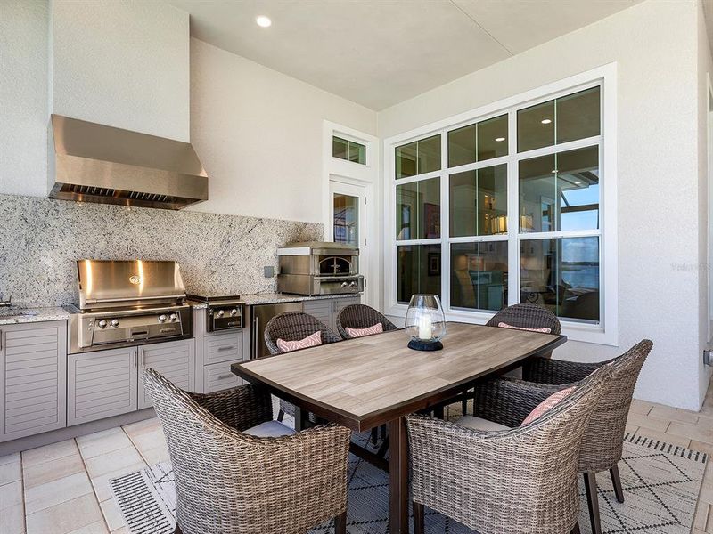 Image 83 of a home in .