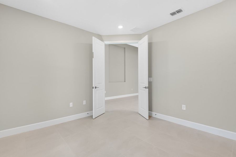 Representative unfurnished interior of a home built from the San Blas by Taylor Morrison in Colbert Landings, Palm Coast (Image 31).