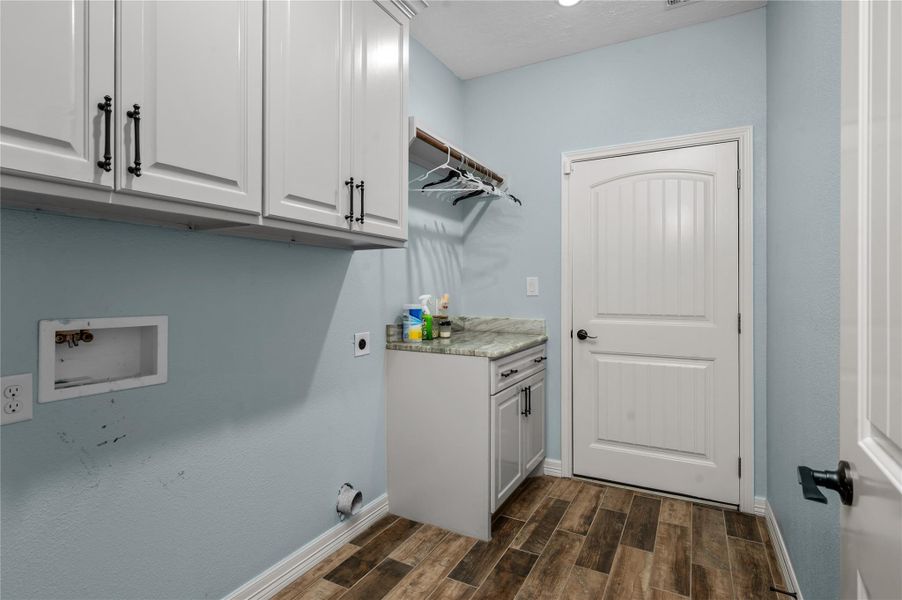 Furnished interior view inside a new home in , Madisonville (Image 11).