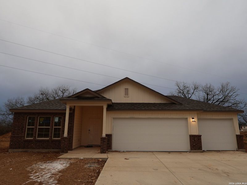 In-progress construction of a new home in Jordan's Ranch, San Antonio, TX (Image 18).