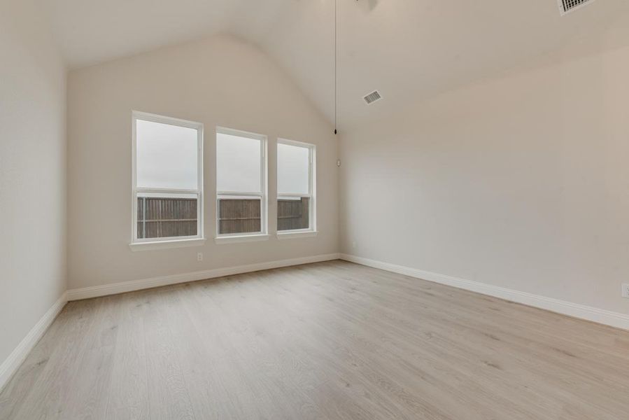 Spacious, unfurnished interior of a new home in Monterra, Fate (Image 23). Spacious, unfurnished interior of a new home in Monterra, Fate (Image 23).