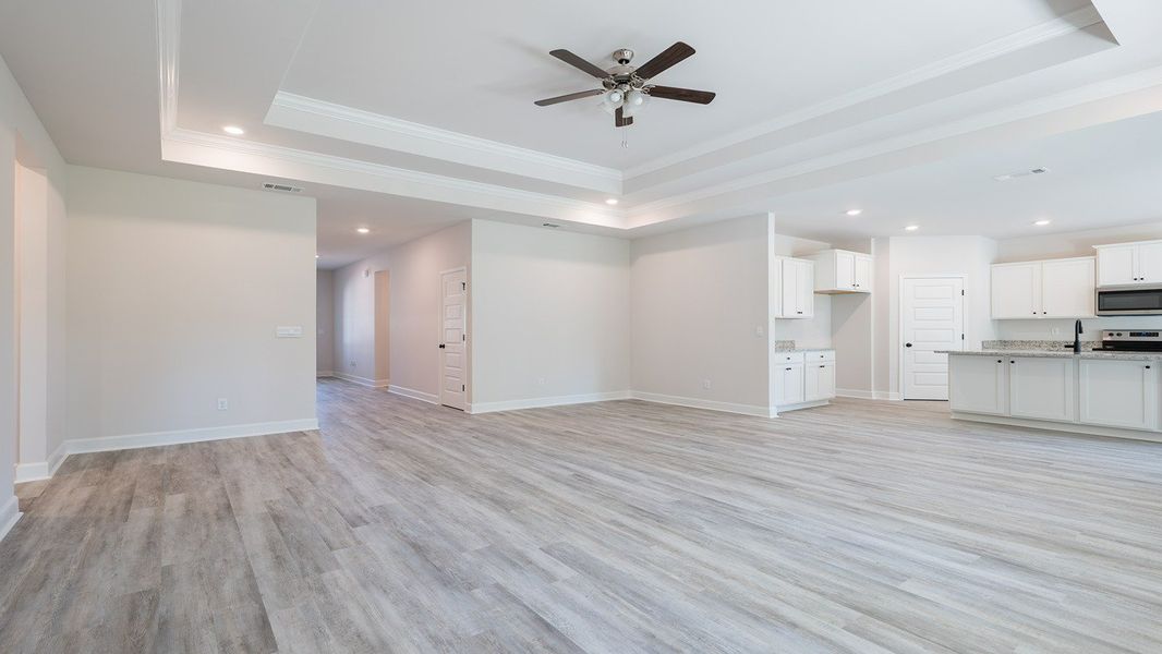 Spacious, unfurnished interior of a new home in Pine Dove Estates, Tallahassee (Image 8).