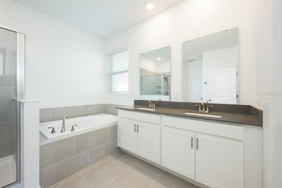 Furnished interior view inside a new home in Tohoqua, Kissimmee (Image 6).