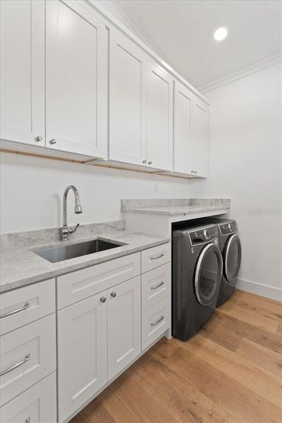Furnished interior view inside a new home in , Boca Grande (Image 9).