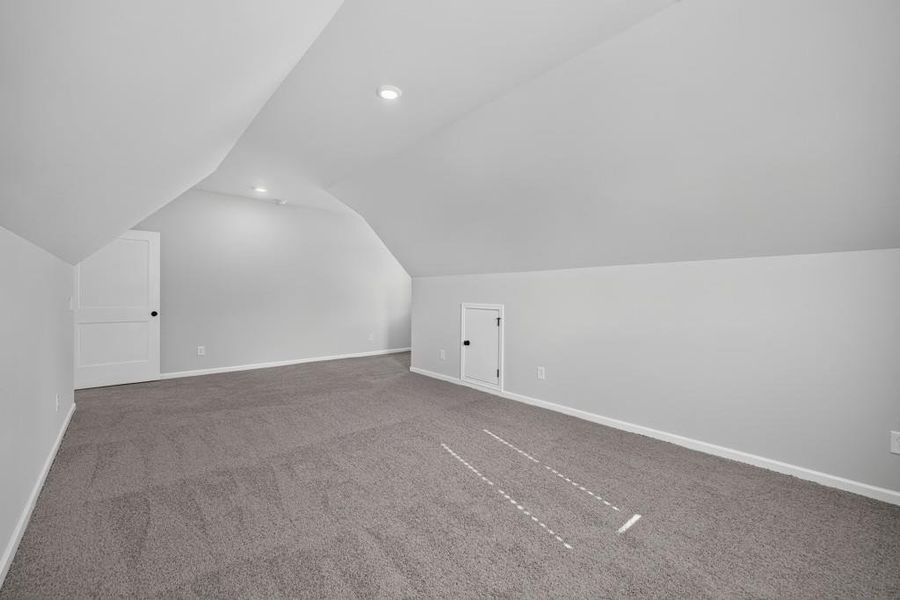 Spacious, unfurnished interior of a new home in , Commerce (Image 31).