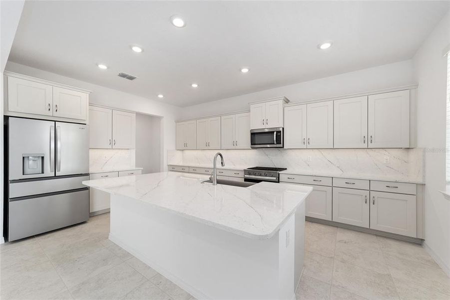 Furnished interior view inside a new home in Calesa Township, Ocala (Image 9).