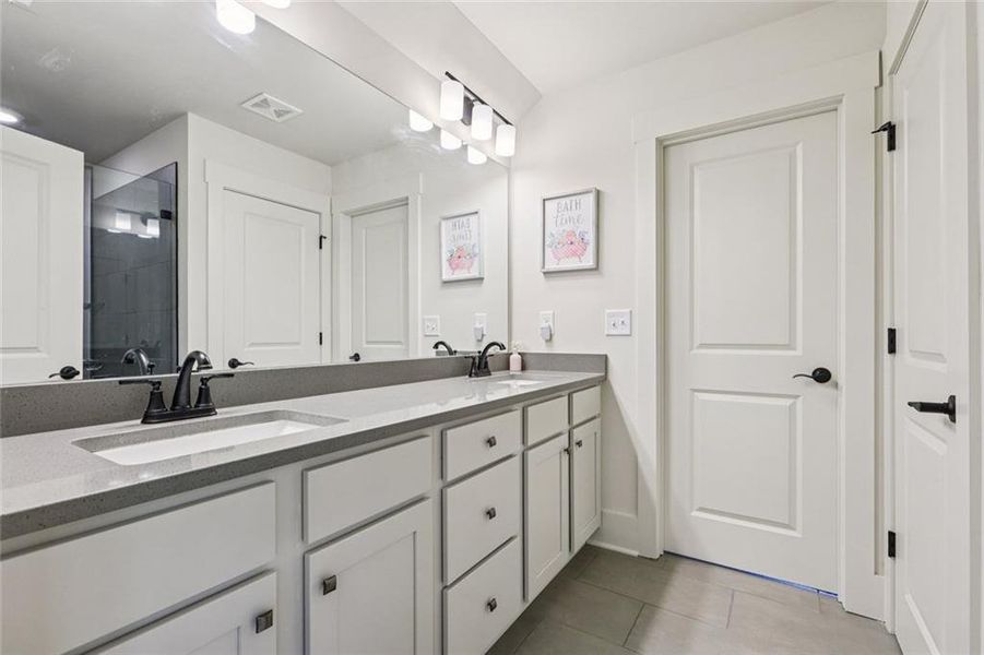 Furnished interior view inside a new home in , Hoschton (Image 48).